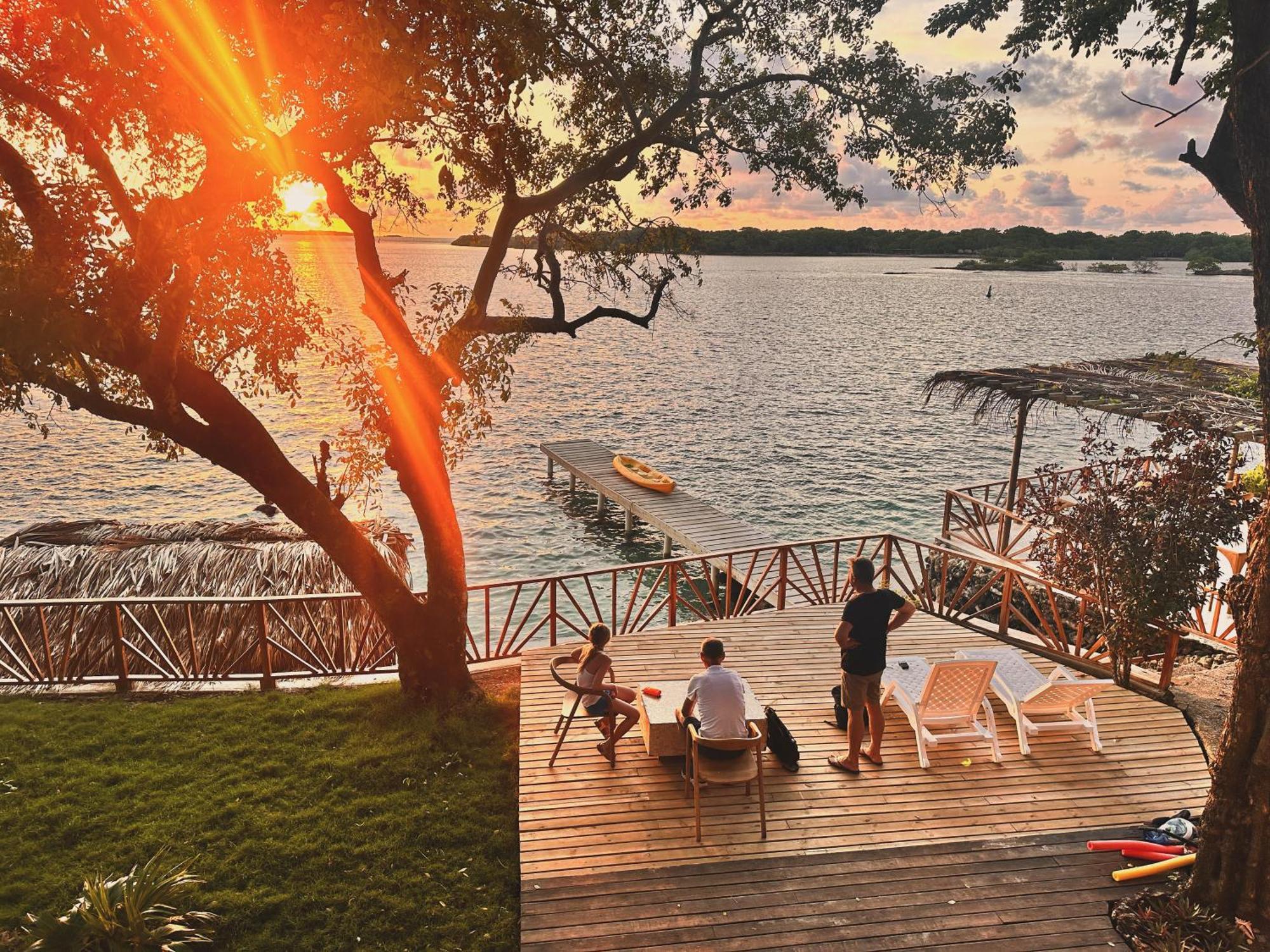 Orika Del Mar Hotel Isla Grande  Esterno foto